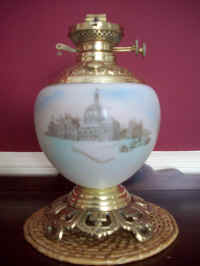 Oil Lamp 015.jpg (772404 bytes)